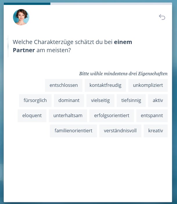 Anmeldung bei eDarling im Chat-Format mit einer Frage der Assistentin
